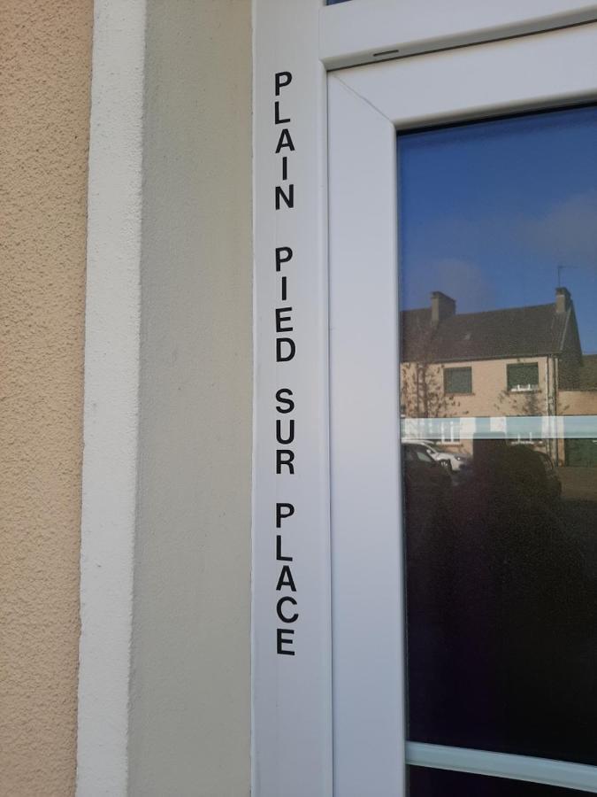 Le Plain Pied Sur Place Le Mêle-sur-Sarthe Εξωτερικό φωτογραφία